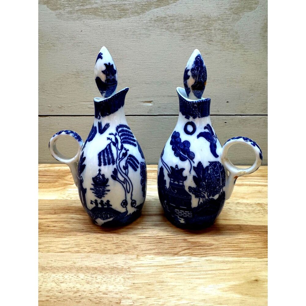 Vintage Blue Willow Oil & Vinegar Cruets Transferware Chinese Motifs w/ Stoppers